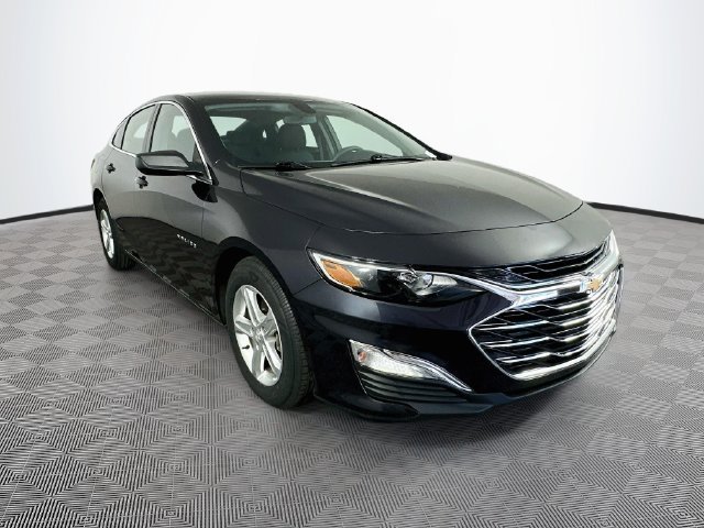 Used 2022 Chevrolet Malibu LS FWD image 3