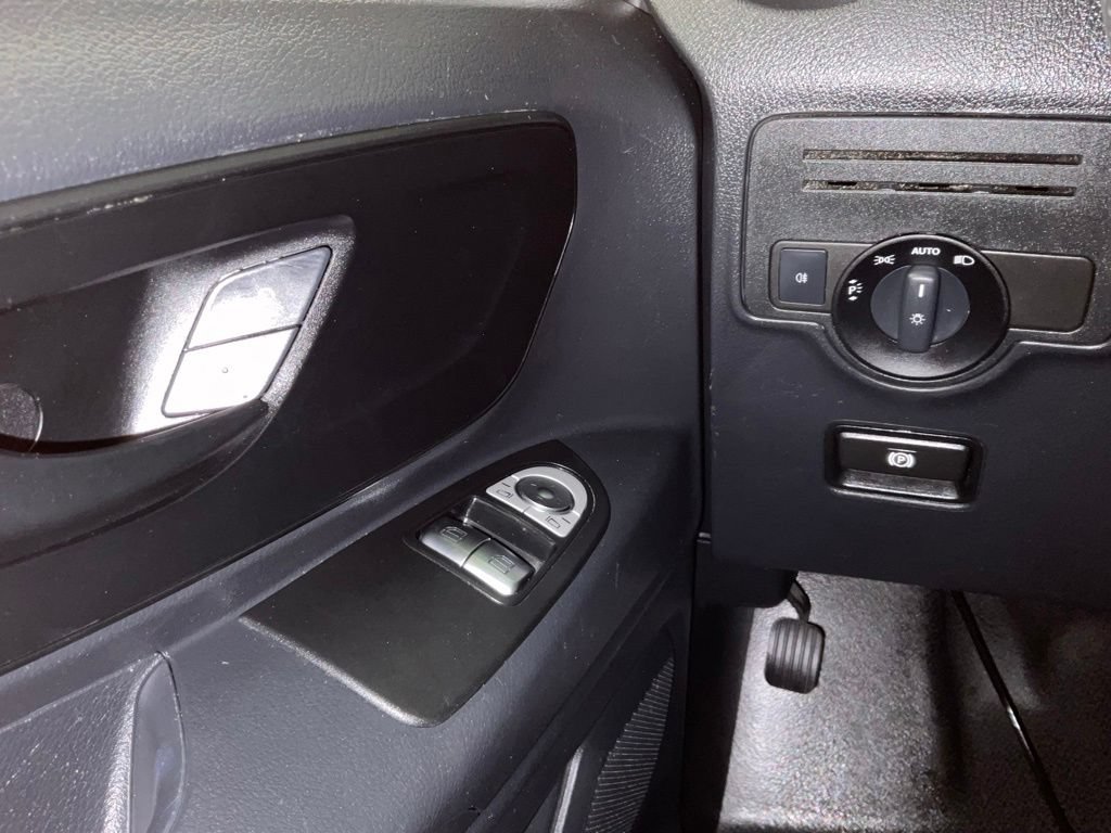 Used 2020 Mercedes-Benz Metris w/ Safety Package image 20