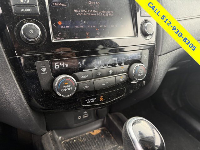 Used 2019 Nissan Rogue SV image 14