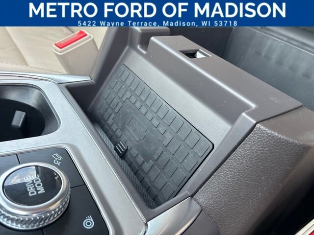 Certified 2023 Ford Explorer Platinum w/ Technology Package AWD/4WD image 18