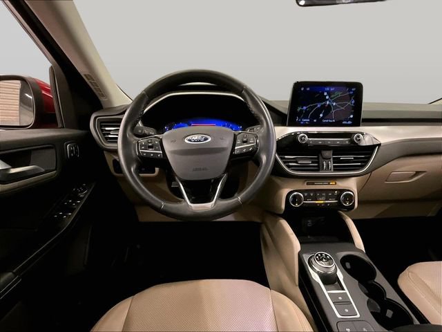 Certified 2022 Ford Escape SEL w/ Technology Package AWD/4WD image 5