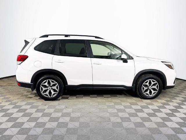 Used 2019 Subaru Forester Premium w/ All-Weather Package AWD/4WD image 8
