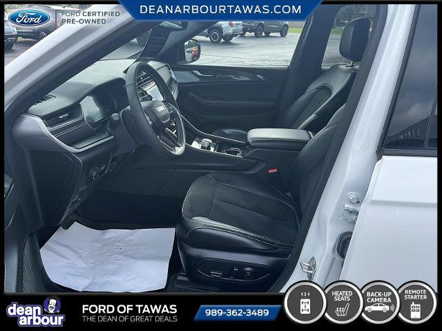 Used 2023 Jeep Grand Cherokee L Laredo AWD/4WD image 2