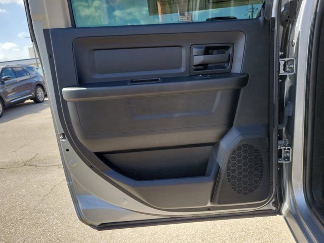 Used 2021 RAM 1500 Tradesman w/ Chrome Appearance Group image 13