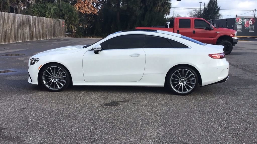 Used 2022 Mercedes-Benz E 450 Coupe image 2