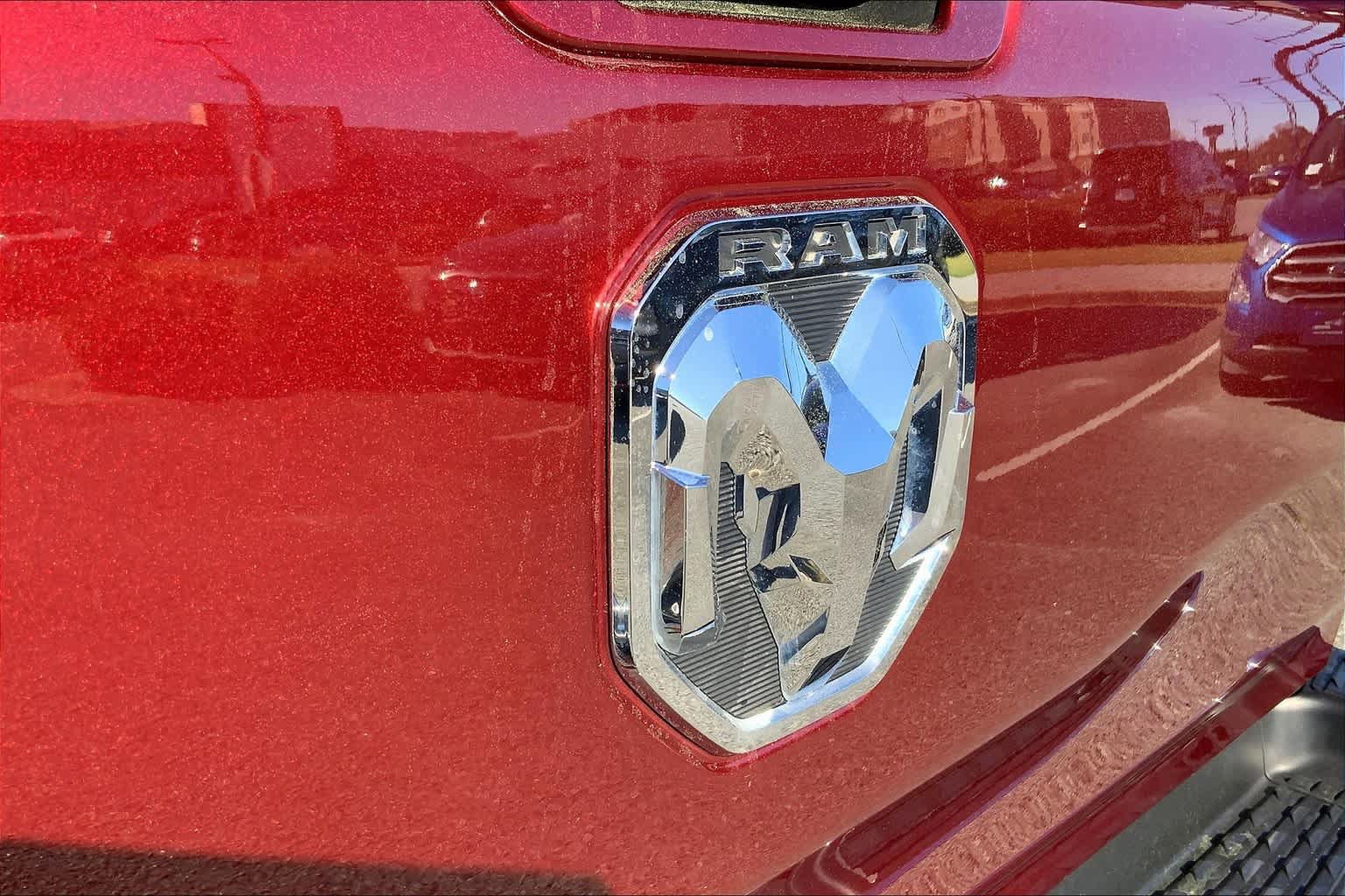 Used 2024 RAM 1500 Laramie RWD image 30