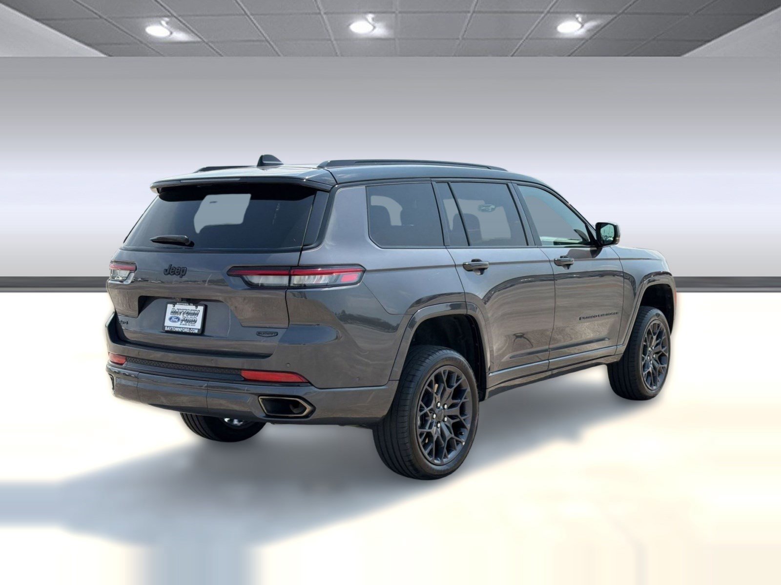 Used 2025 Jeep Grand Cherokee L Summit w/ Obsidian Package AWD/4WD image 9