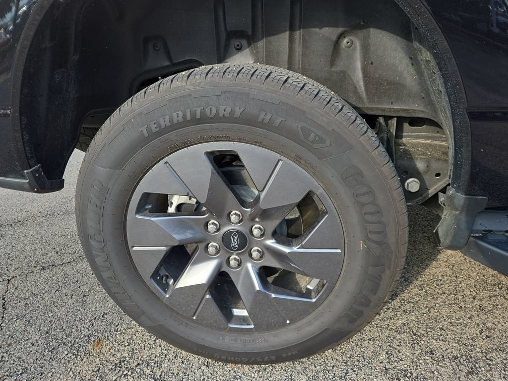 Certified 2025 Ford F150 Lightning Flash AWD/4WD image 11