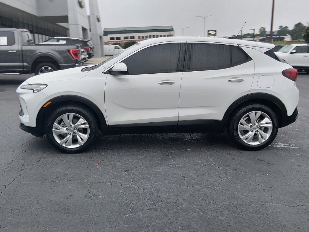 Used 2024 Buick Encore GX Preferred FWD image 7
