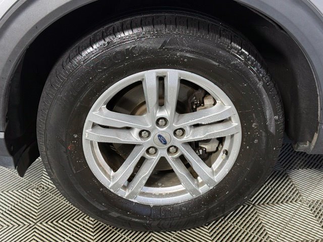Certified 2022 Ford Explorer XLT RWD image 14