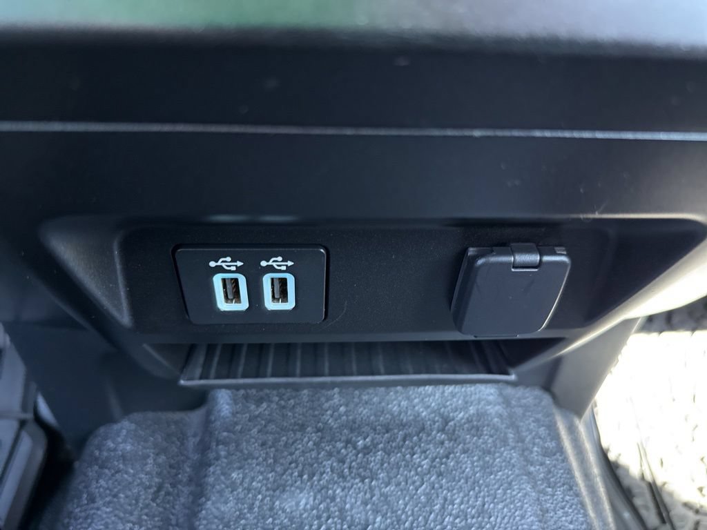 Certified 2019 Ford F550 4x4 SuperCab Super Duty w/ XLT Value Package image 25