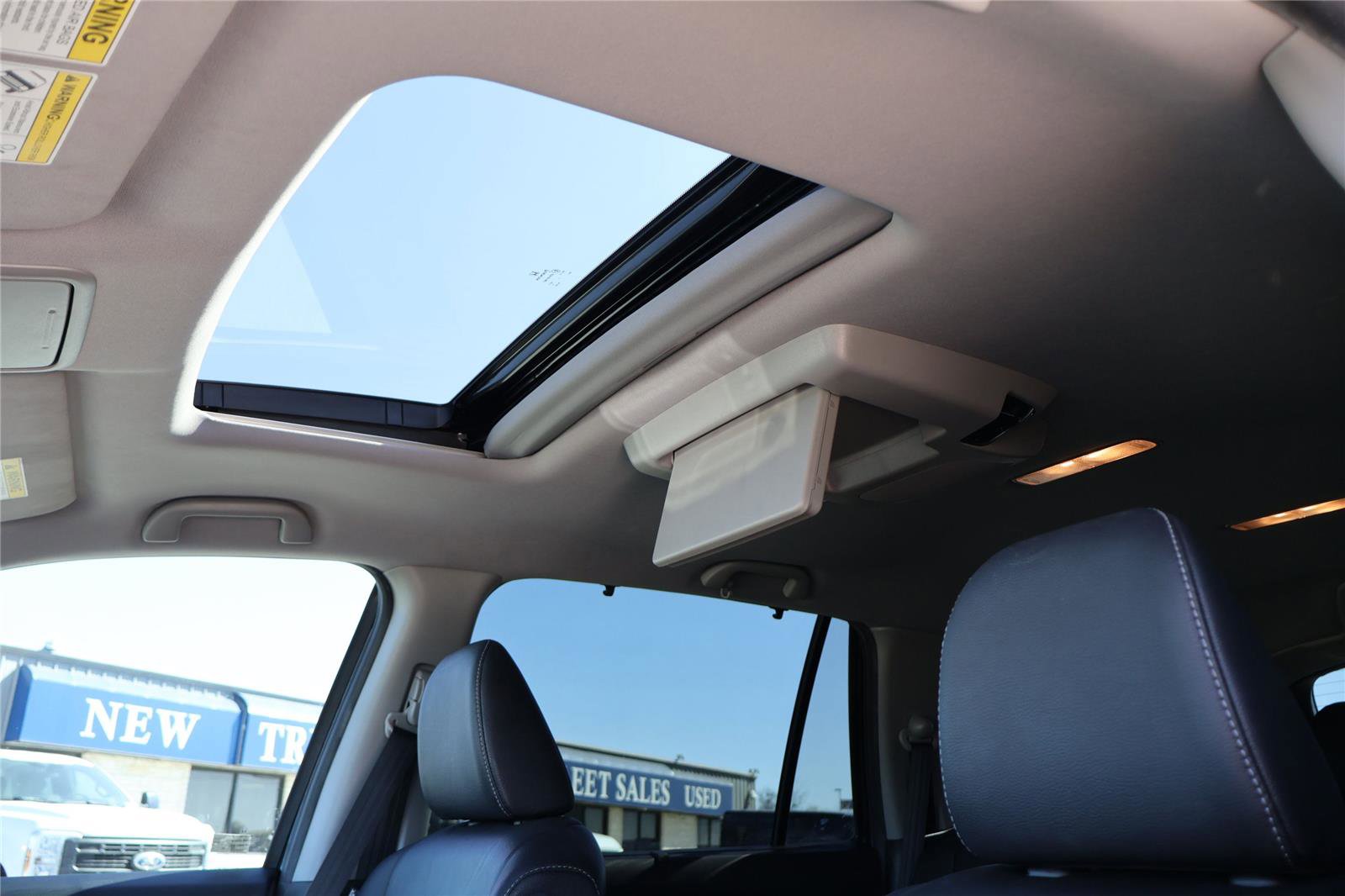 Used 2020 Honda Pilot Touring image 17