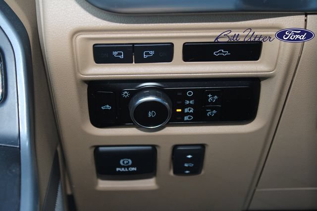 Certified 2023 Ford F150 Lariat w/ Trailer Tow Package AWD/4WD image 22