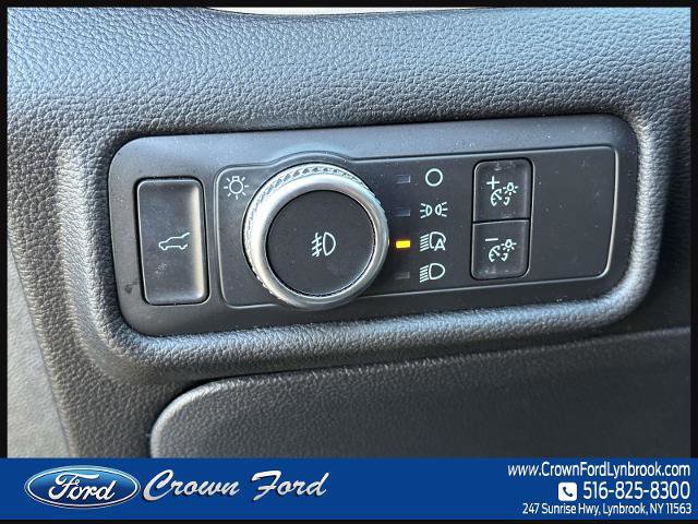 Certified 2021 Ford Explorer XLT w/ Equipment Group 202A image 18