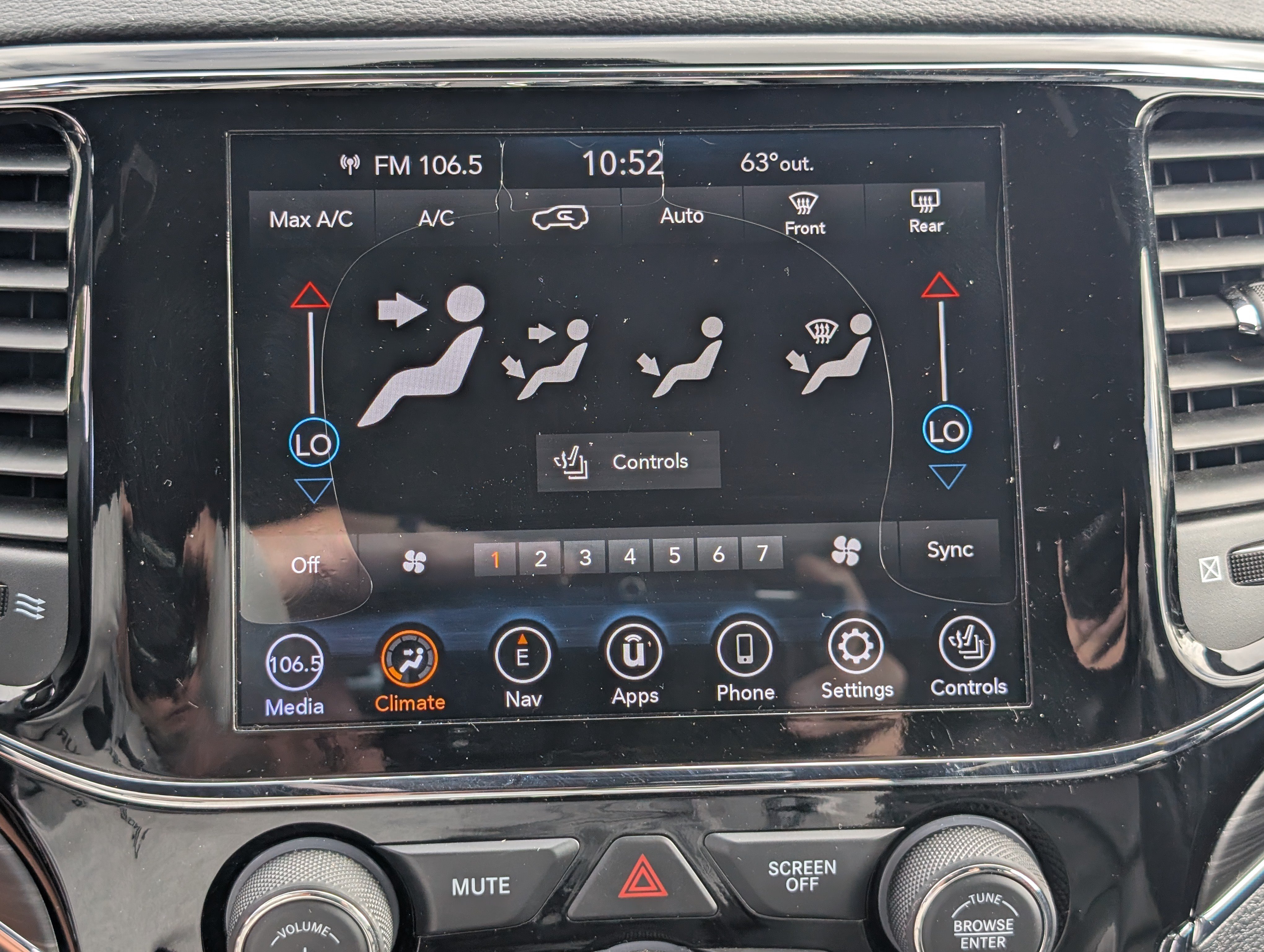 Used 2020 Jeep Grand Cherokee Limited AWD/4WD image 31