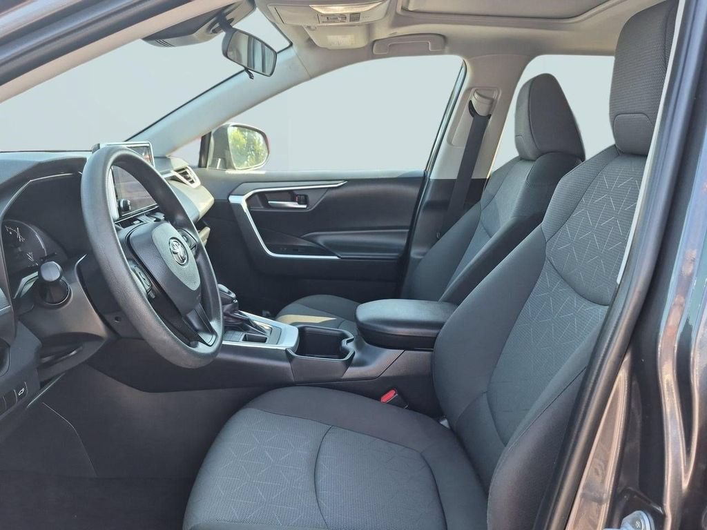 Used 2024 Toyota RAV4 XLE w/ Convenience Package AWD/4WD image 12