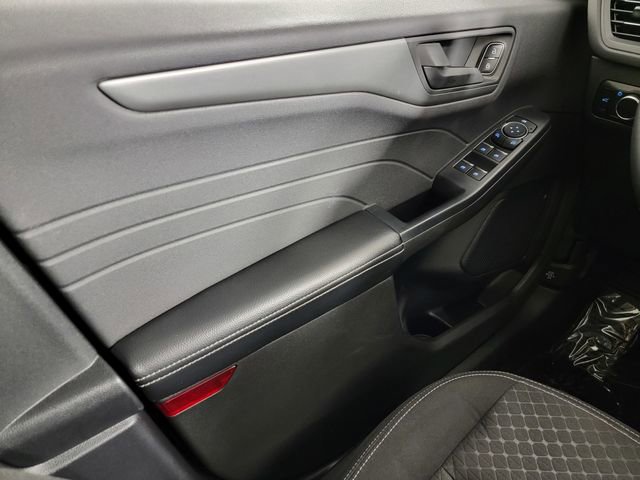 Certified 2023 Ford Escape Active AWD/4WD image 31