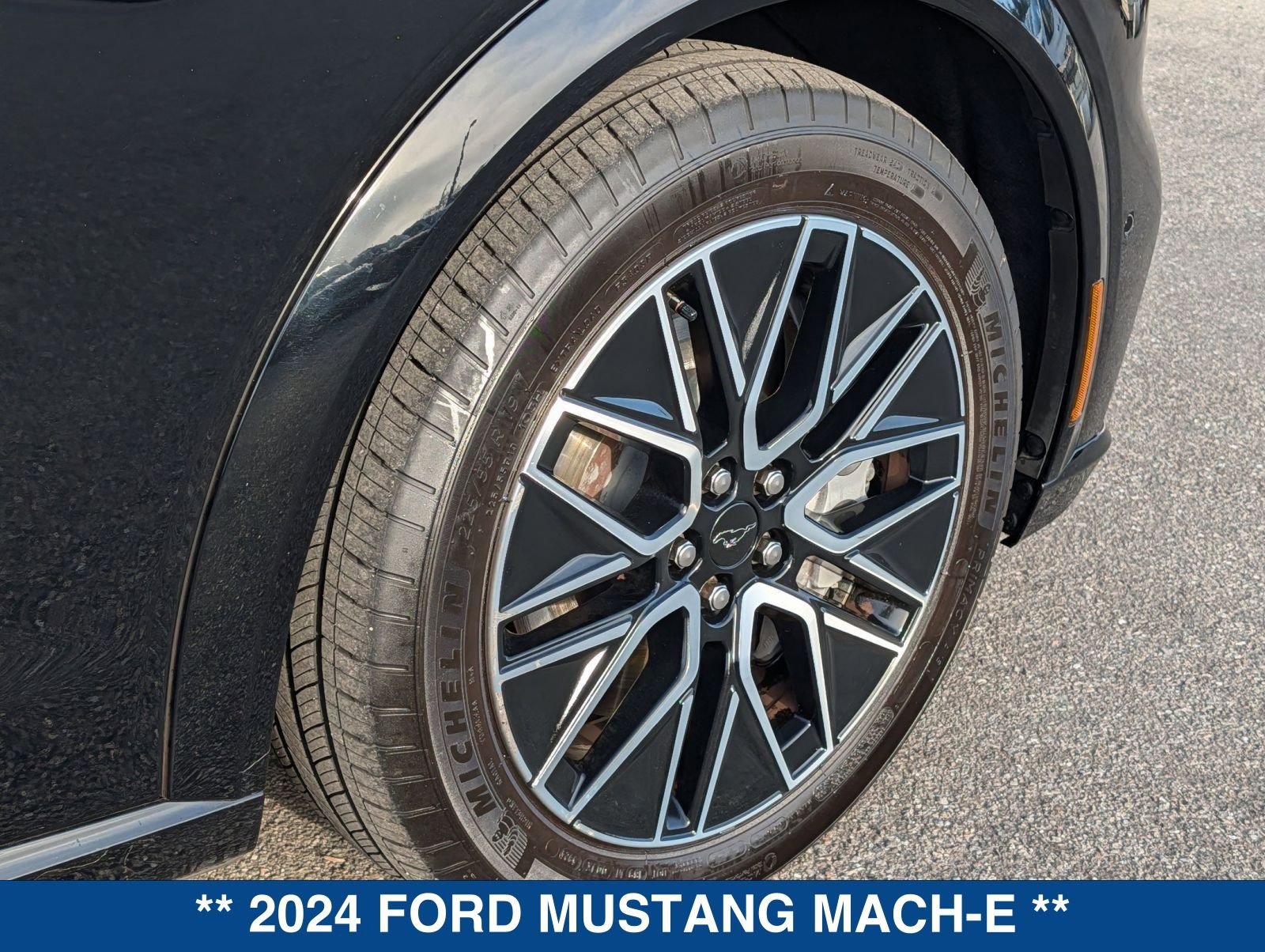 Certified 2024 Ford Mustang Mach-E Premium image 12