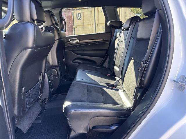 Used 2022 Jeep Grand Cherokee Laredo X image 23