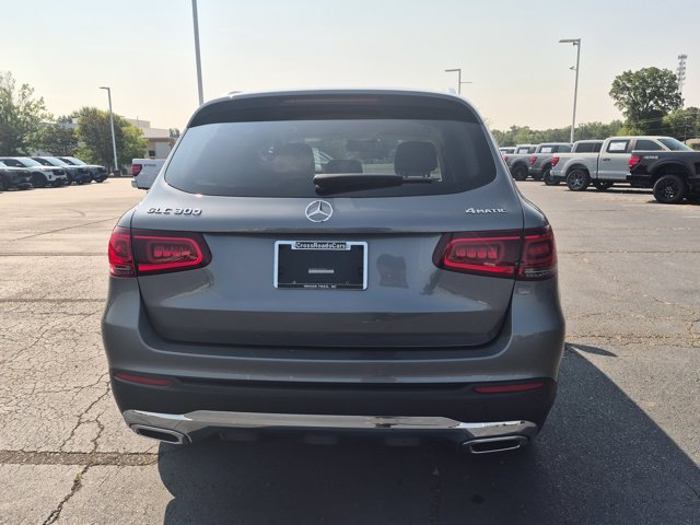 Used 2022 Mercedes-Benz GLC 300 4MATIC w/ Premium Package Lite image 5