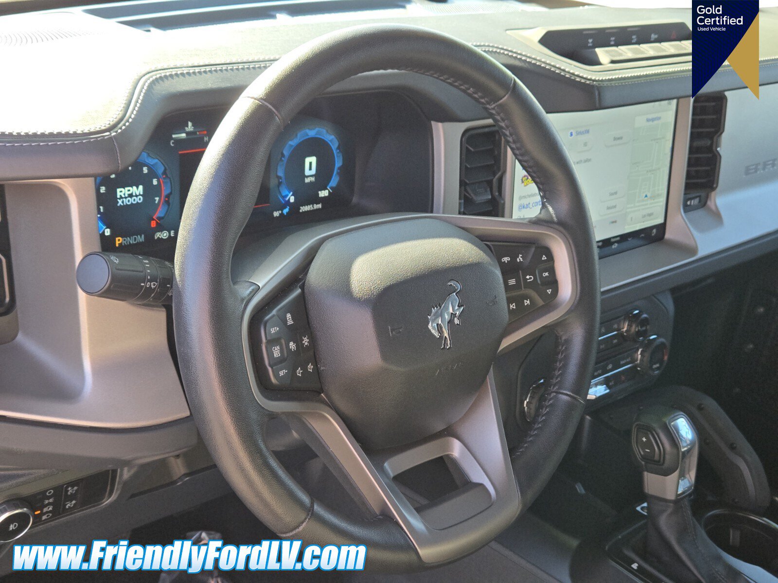 Certified 2025 Ford Bronco Outer Banks w/ Sasquatch Package AWD/4WD image 19