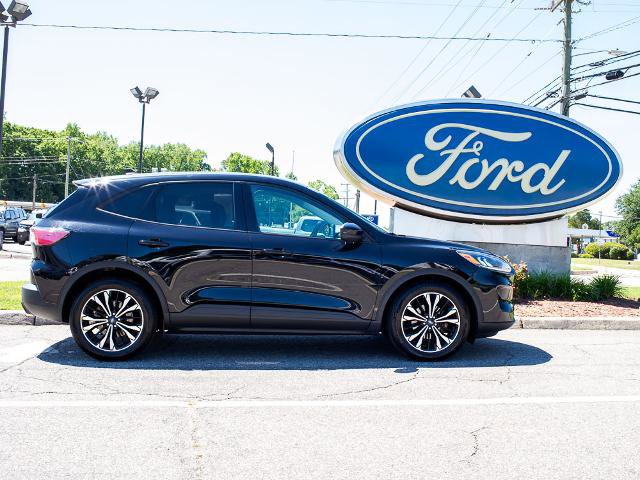 Certified 2021 Ford Escape SE w/ SE Sport Appearance Package