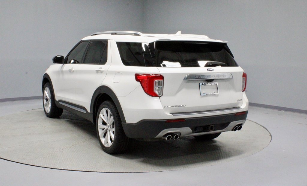 Certified 2022 Ford Explorer Platinum w/ Equipment Group 601A image 3