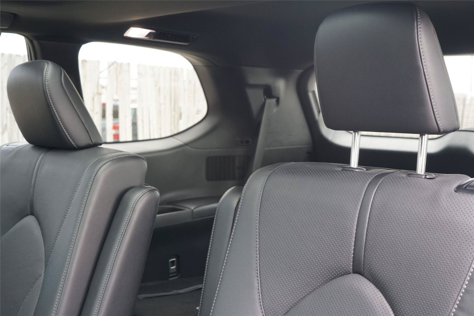 Used 2025 Toyota Grand Highlander AWD Hybrid image 24