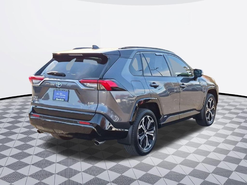 Used 2024 Toyota RAV4 XSE w/ Premium Package AWD/4WD image 6