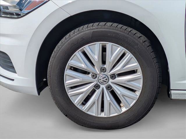 Used 2020 Volkswagen Jetta S w/ Driver Assistance Package FWD image 9