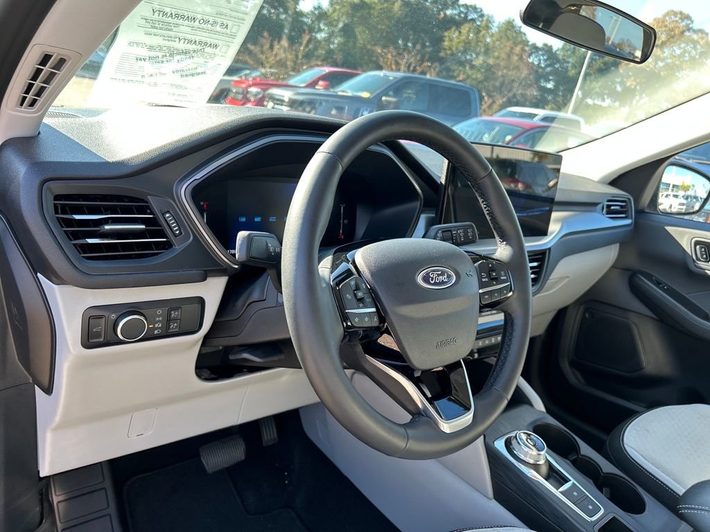 Certified 2024 Ford Escape Active w/ Tech Pack #1 image 10