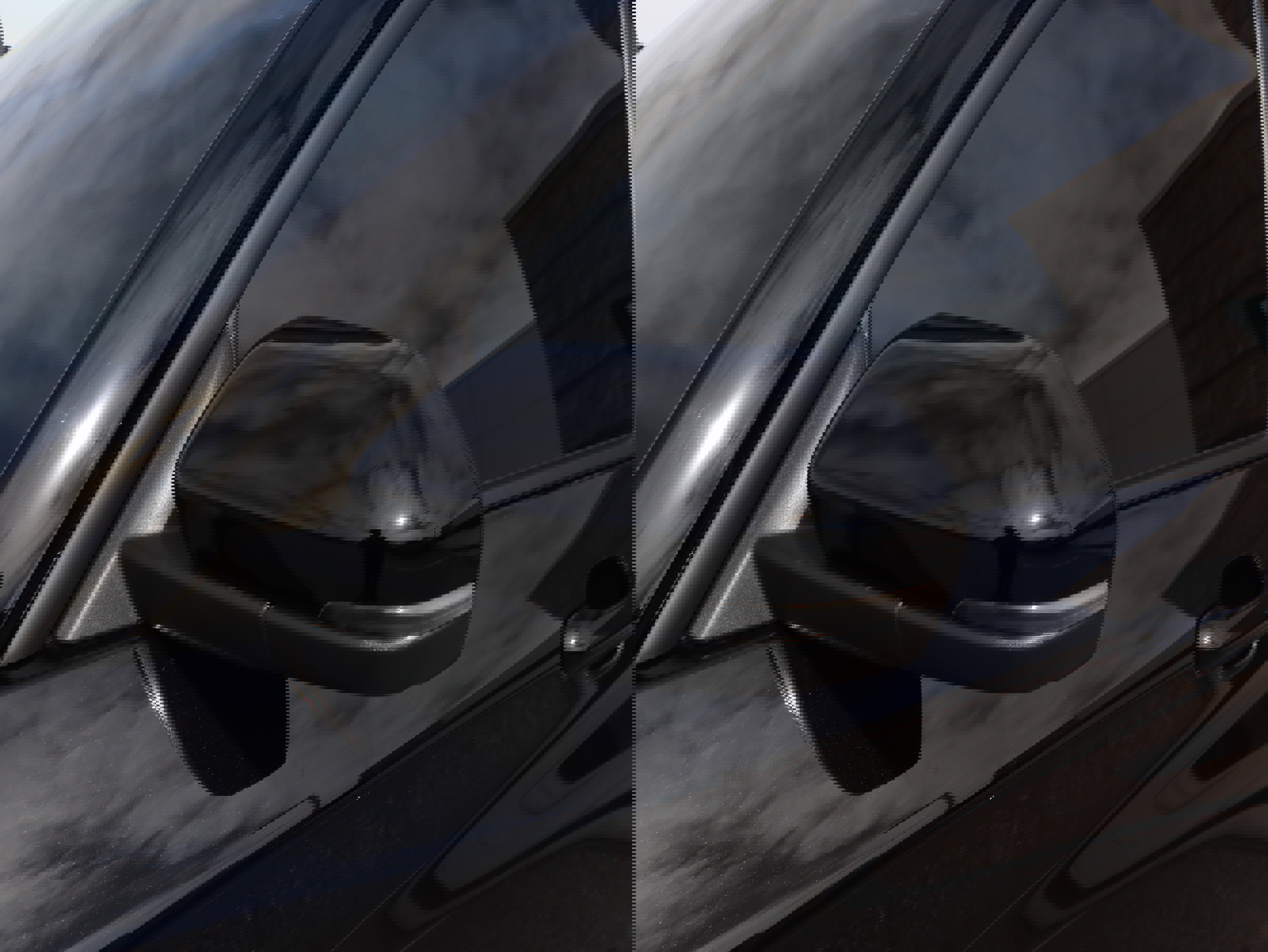 Certified 2025 Ford Explorer ST w/ Sun And Sound Package image 15