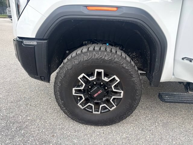 Used 2024 GMC Sierra 2500 AT4X AWD/4WD image 16
