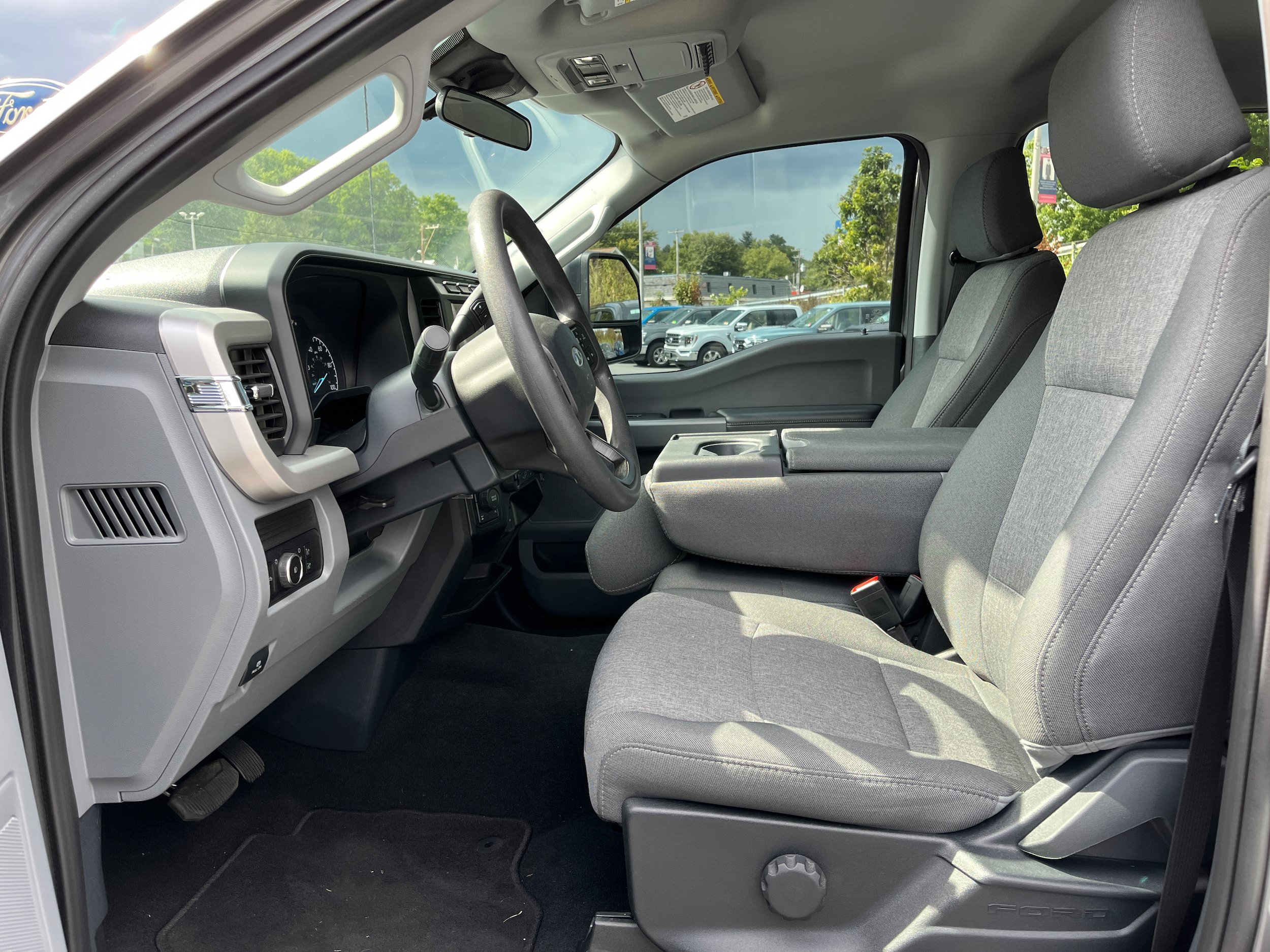 Certified 2024 Ford F250 XL w/ STX Appearance Package AWD/4WD image 17