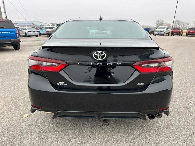 Used 2024 Toyota Camry SE image 4