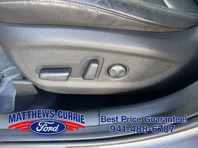 Used 2021 Hyundai Tucson Ultimate w/ Cargo Package AWD/4WD image 3