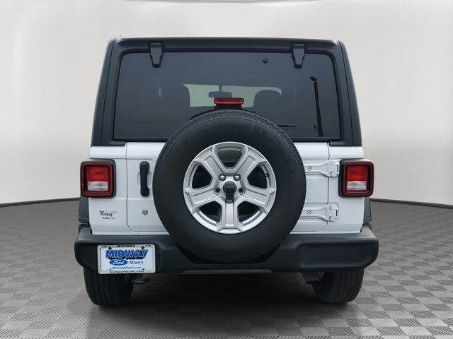 Used 2020 Jeep Wrangler Sport image 3