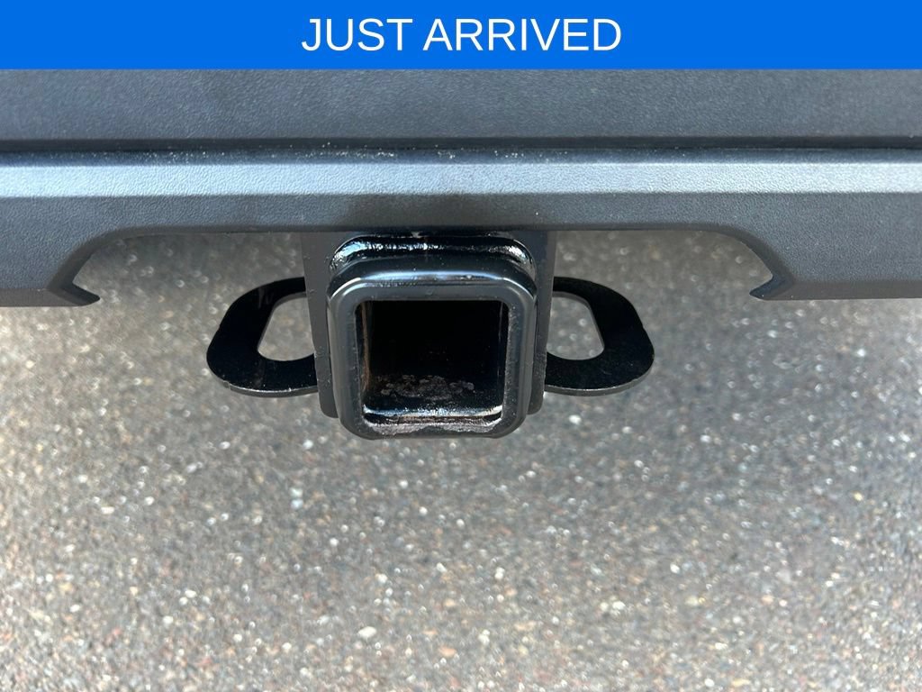 Used 2022 Toyota Tundra Limited w/ Power Package AWD/4WD image 11