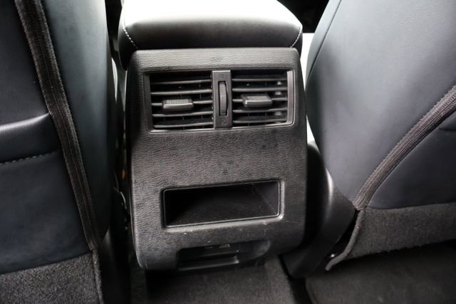 Used 2024 Mitsubishi Outlander SE image 29