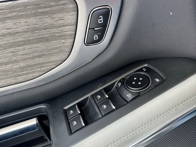 Certified 2025 Ford Expedition Max Platinum w/ Driver's Package AWD/4WD image 30