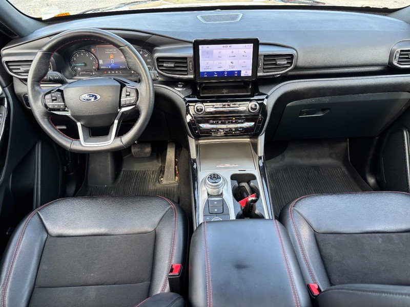 Certified 2023 Ford Explorer ST-Line w/ Class IV Trailer Tow Package AWD/4WD image 16