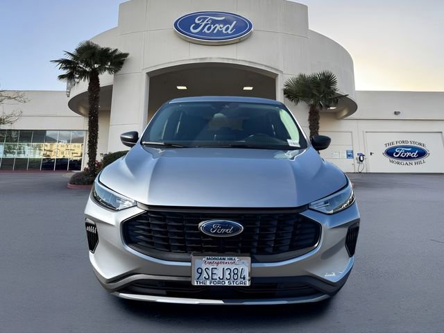 Certified 2023 Ford Escape FWD image 8