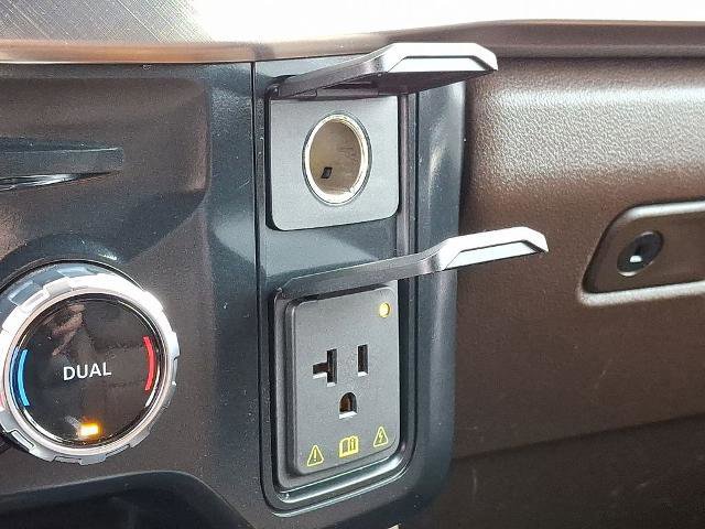 Certified 2024 Ford F350 King Ranch w/ Chrome Package image 32