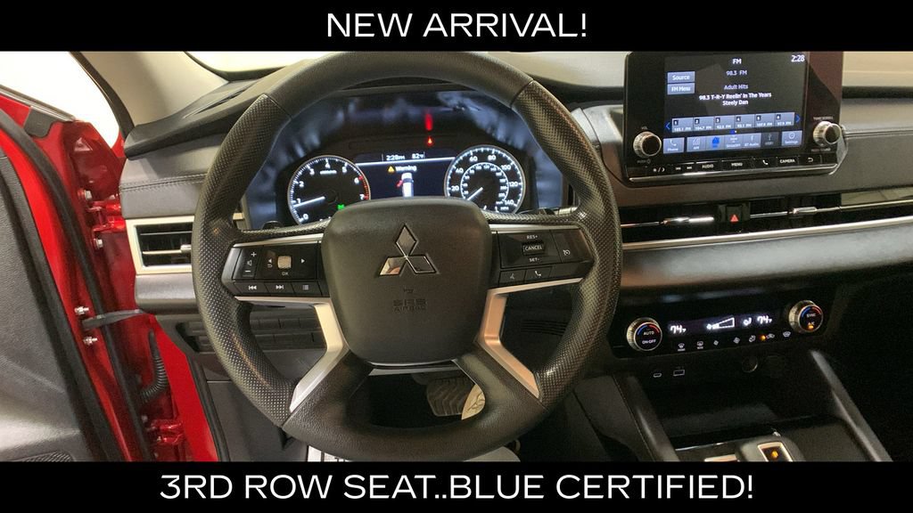 Used 2024 Mitsubishi Outlander ES AWD/4WD image 27