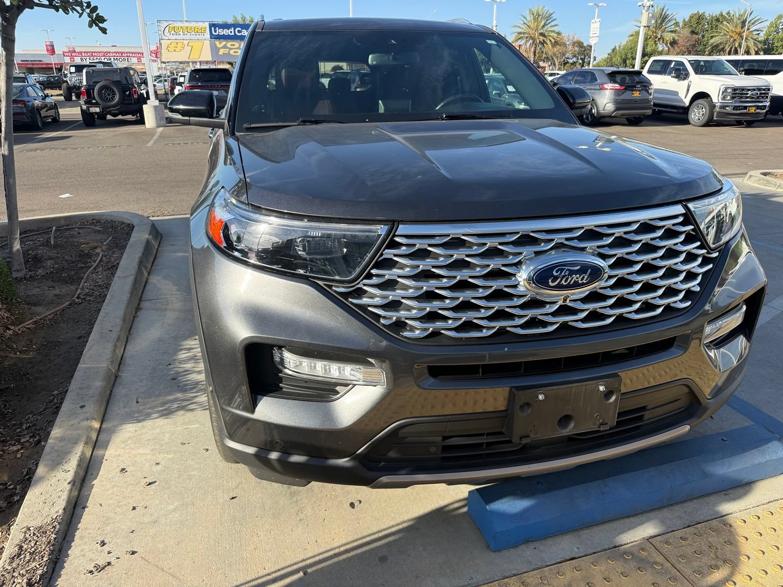 Certified 2020 Ford Explorer Platinum w/ Premium Technology Package