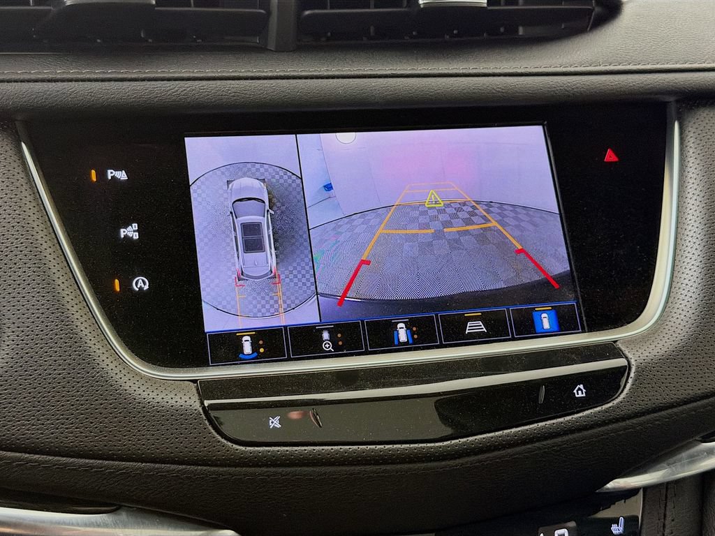 Used 2023 Cadillac XT5 Premium Luxury w/ Technology Package FWD image 20