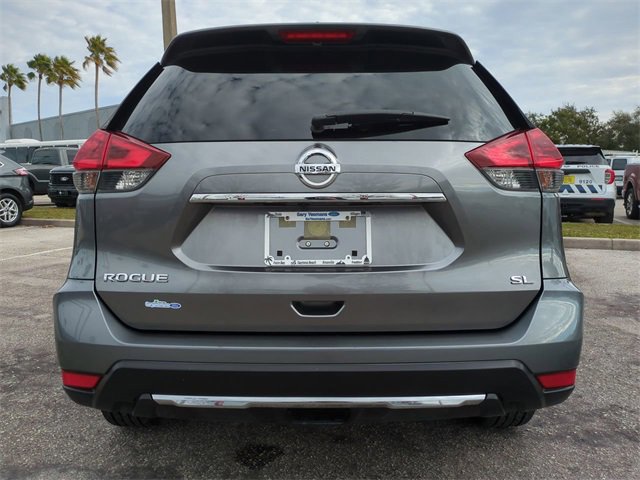 Used 2018 Nissan Rogue SL w/ Premium Package image 4
