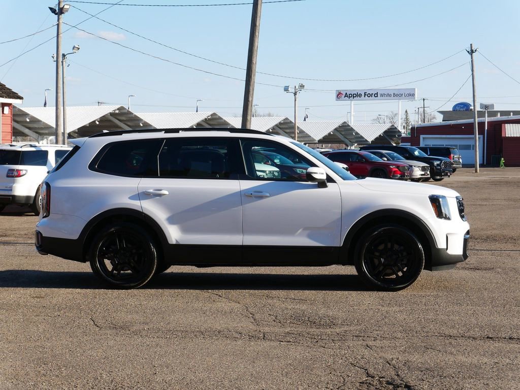 Used 2025 Kia Telluride EX X-Line image 2