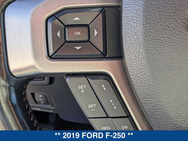 Certified 2019 Ford F250 Platinum w/ Platinum Ultimate Package image 16