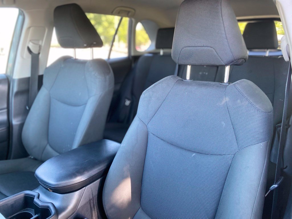Used 2022 Toyota RAV4 LE AWD/4WD image 11